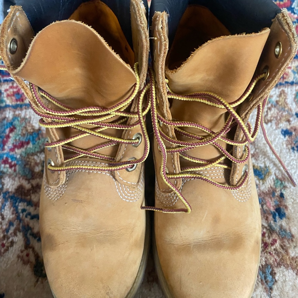 Timberland  working  Tan Work Boots with Two-Tone Laces 6 m  boys big